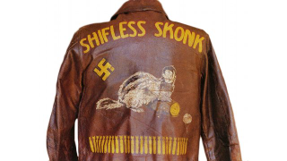 Illustration for article titled Why US Air Corps servicemen were allowed to wear such badass bomber jackets in WWII